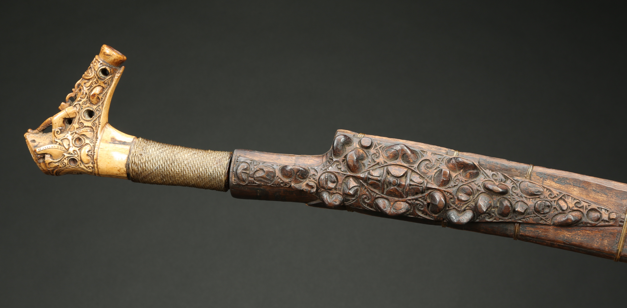 INDO662: Dayak Mandau Sword