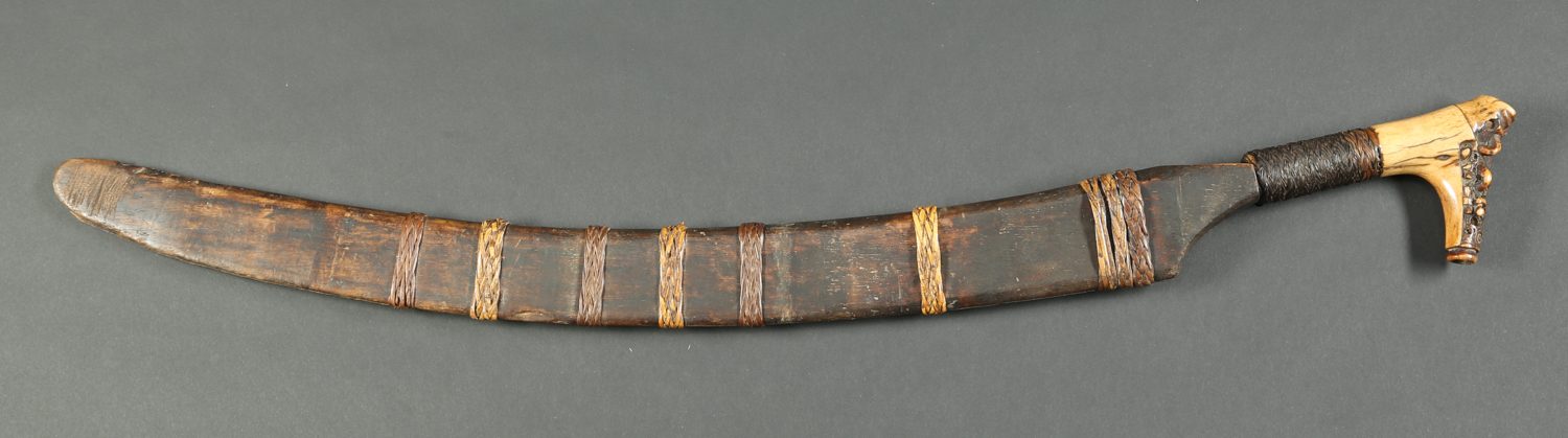 INDO668: Dayak Langgai Tinggang Sword