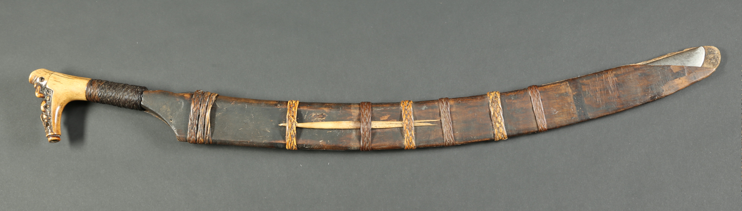 INDO668: Dayak Langgai Tinggang Sword