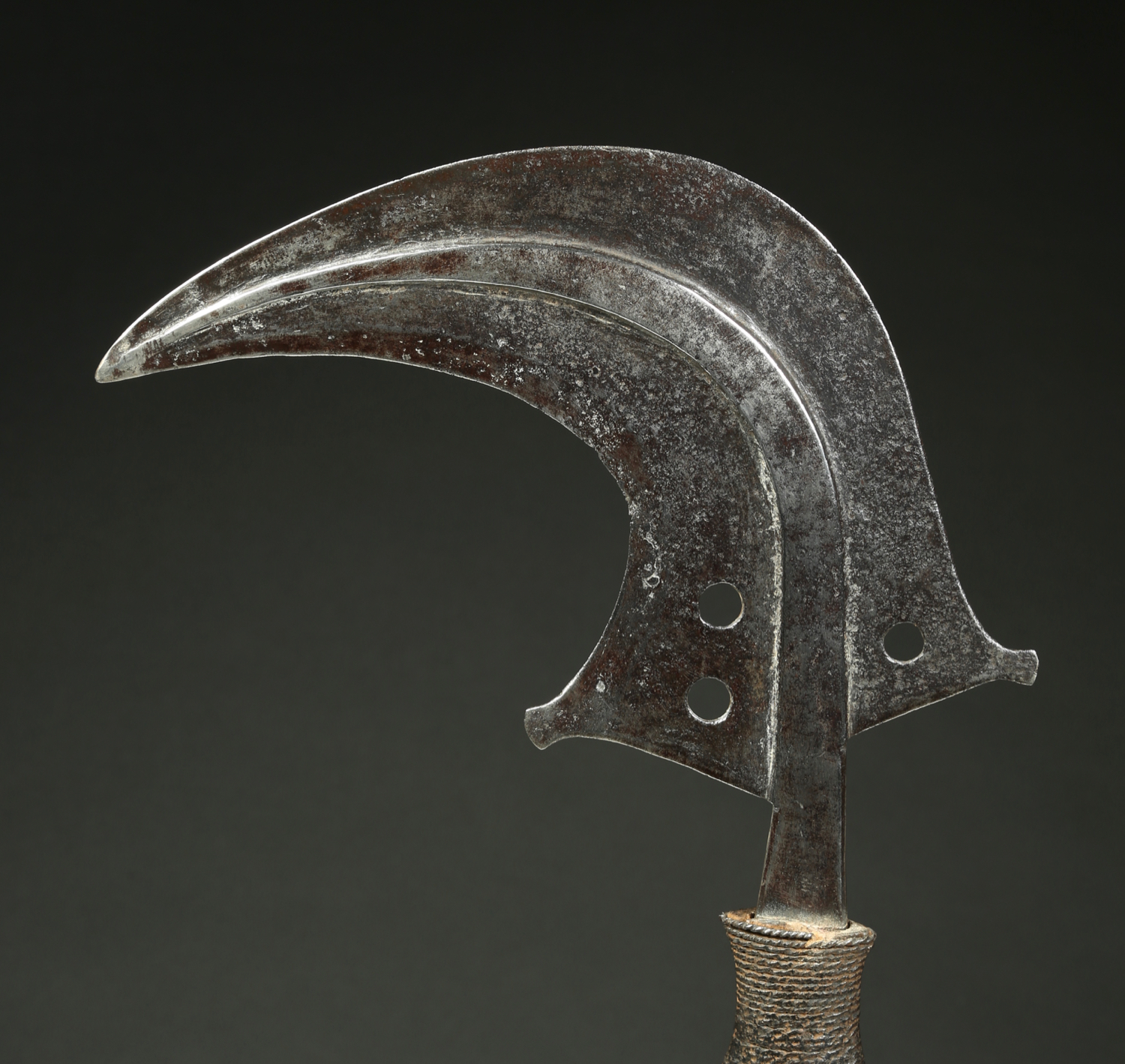 AF637: Mangbetu Sword