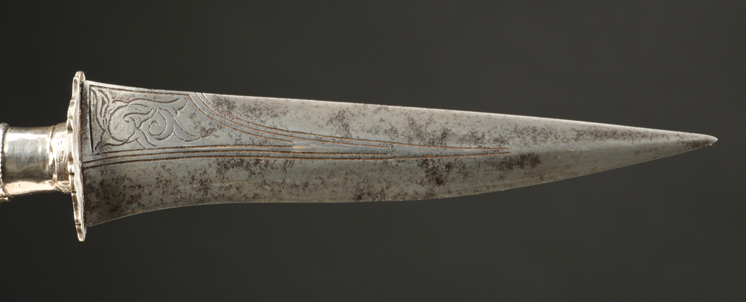 PH768: Moro Punal Dagger