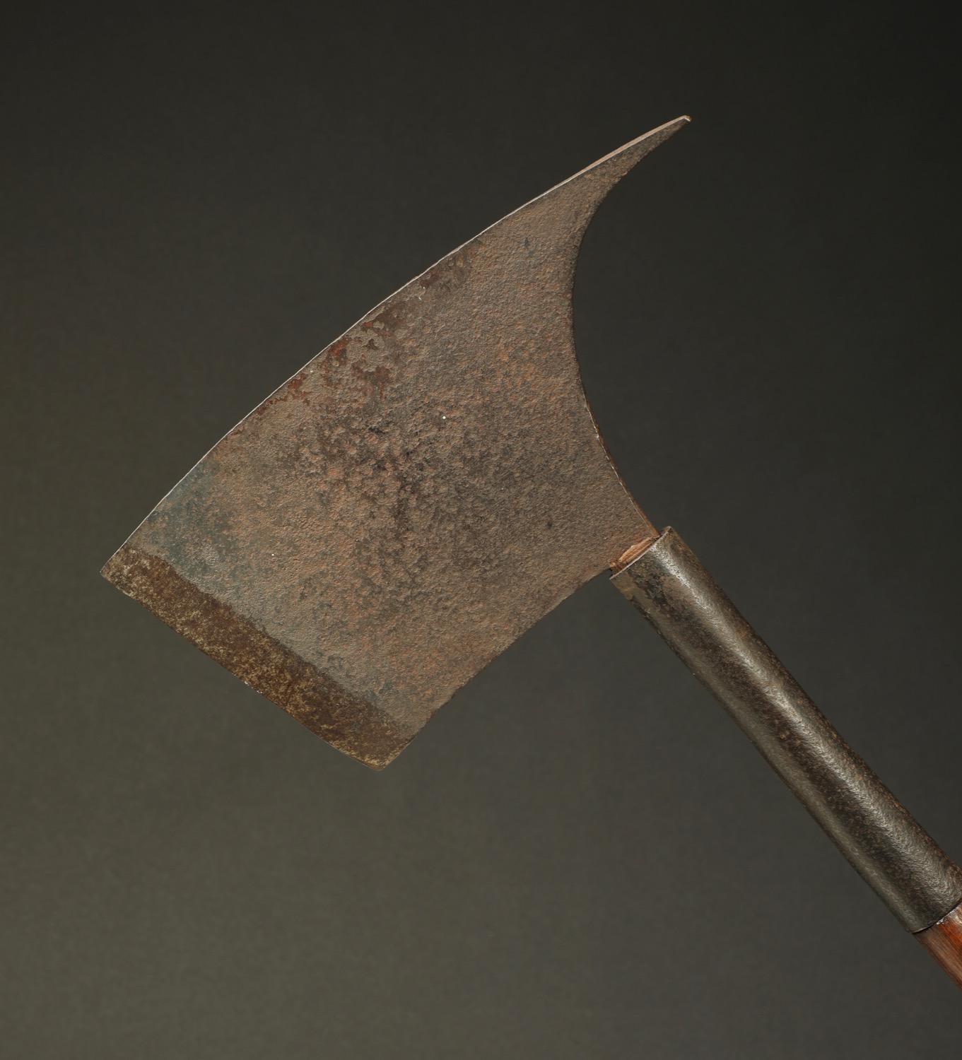 PH816: Ifugao Head Axe