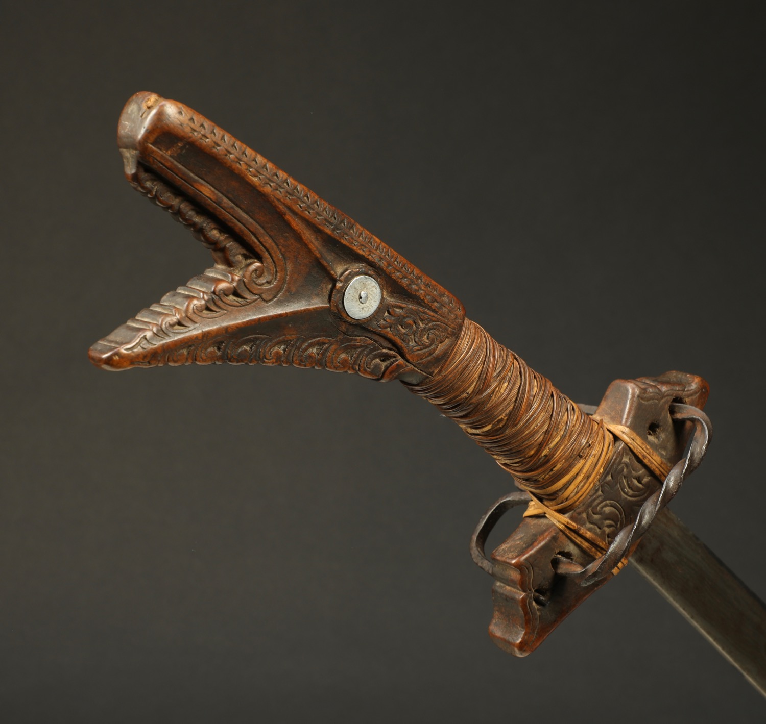 PH818: Moro Kampilan Sword