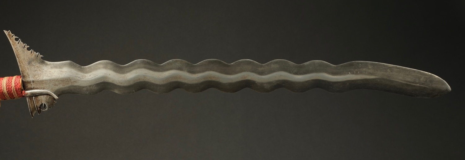 PH824: Moro Datu Kris Sword