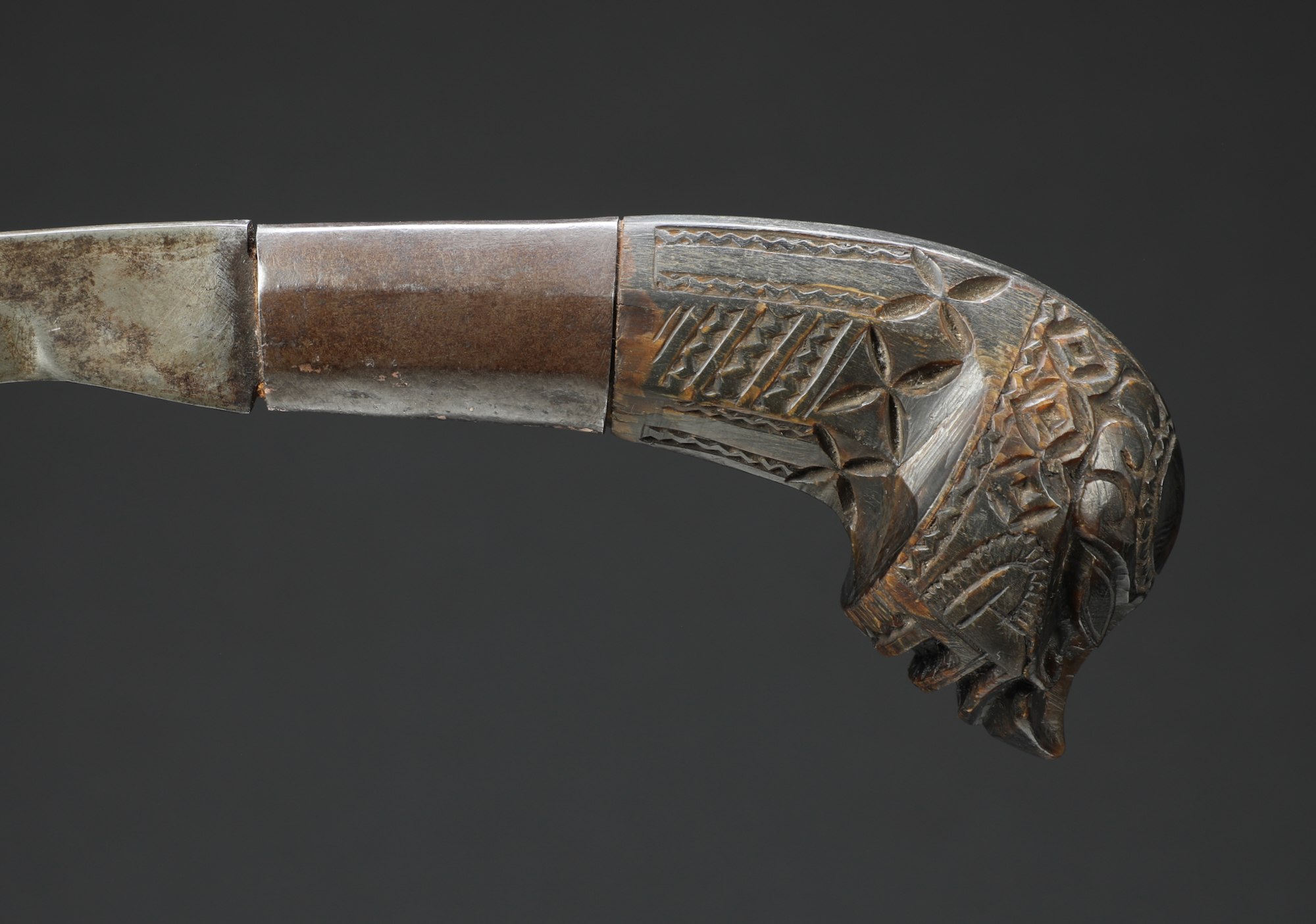 PH828: Visayan Tenegre Sword