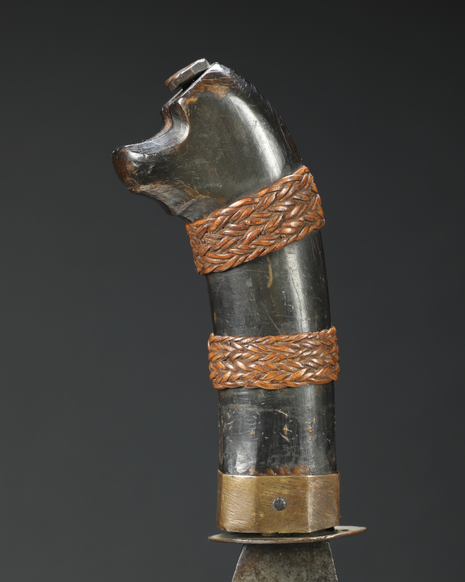 PH830: Northern Barong Sword