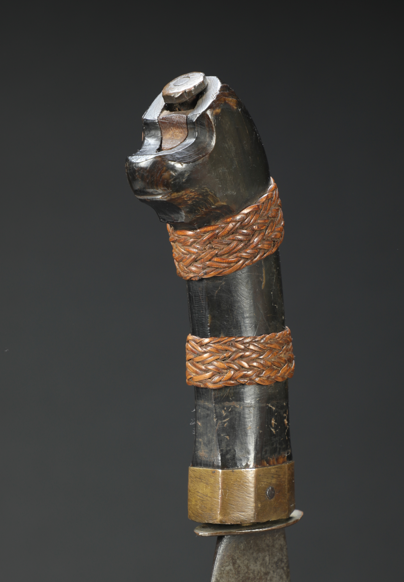 PH830: Northern Barong Sword