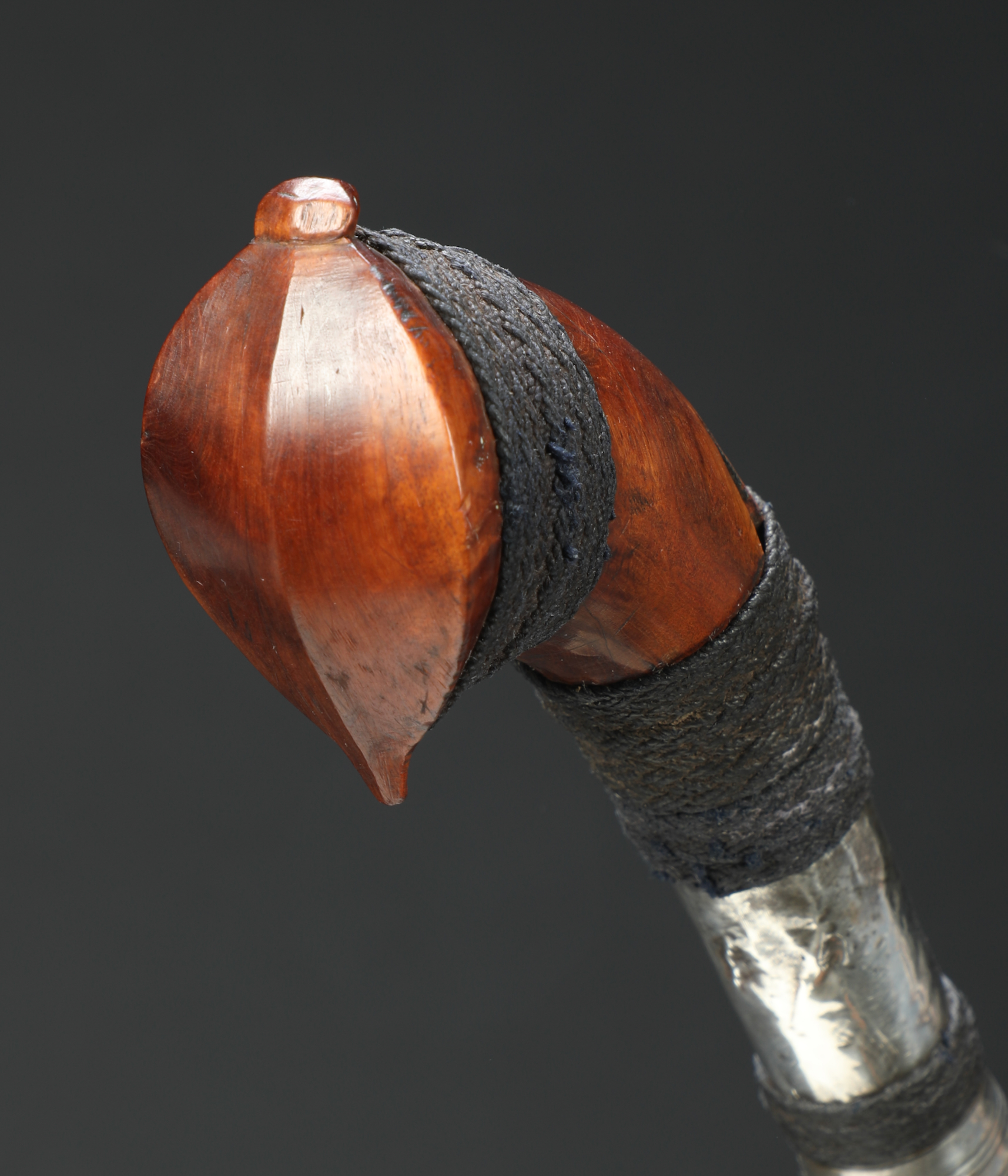 PH832: Moro Large Barong Sword