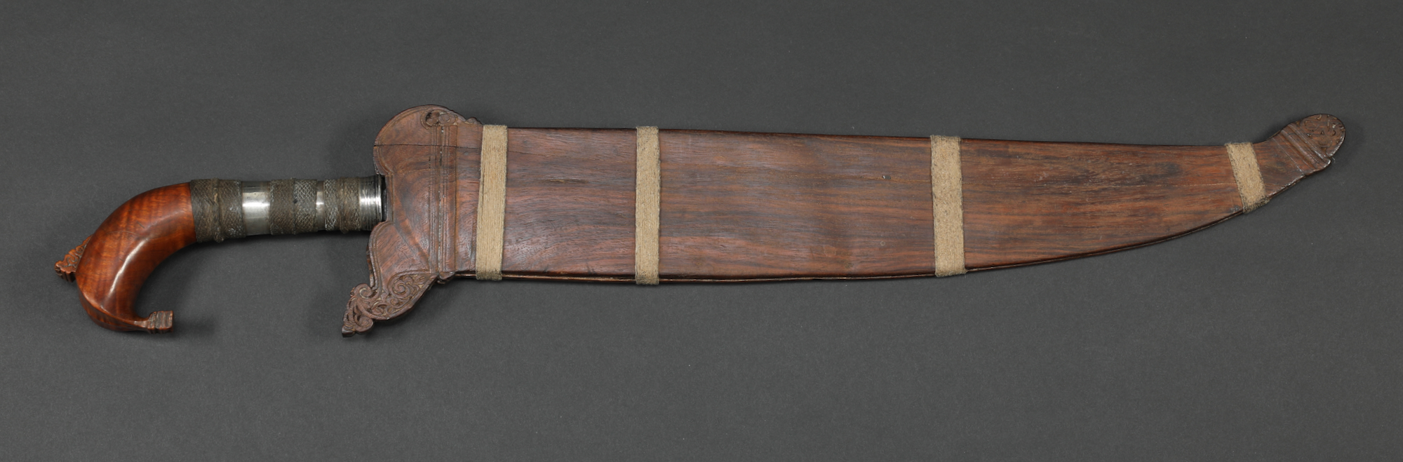 PH833: Moro Barong Sword