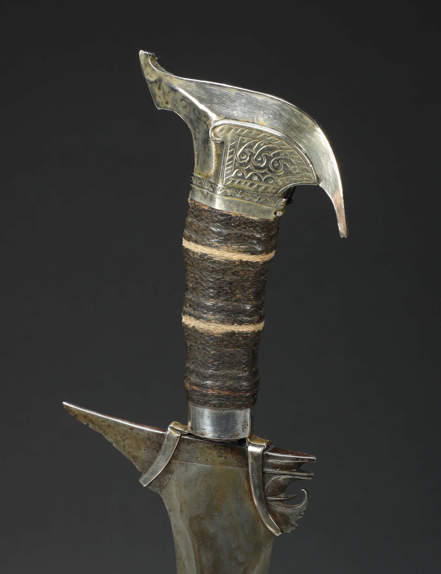 PH834: Moro Silver Kris Sword