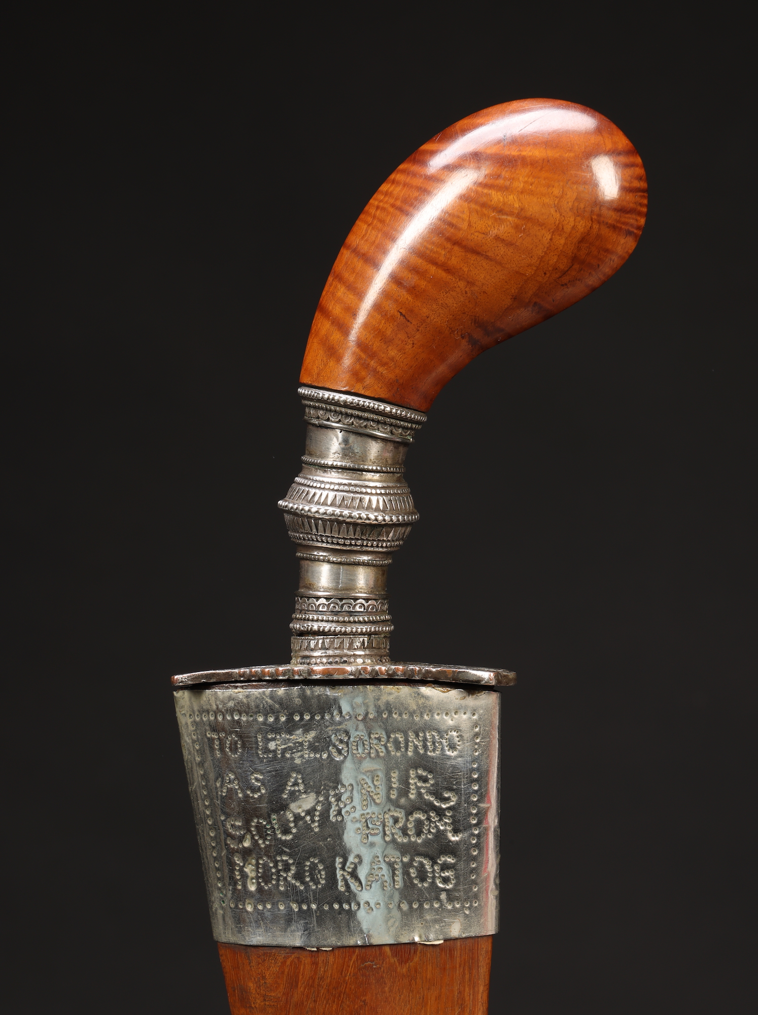 PH840: Moro Punal Dagger
