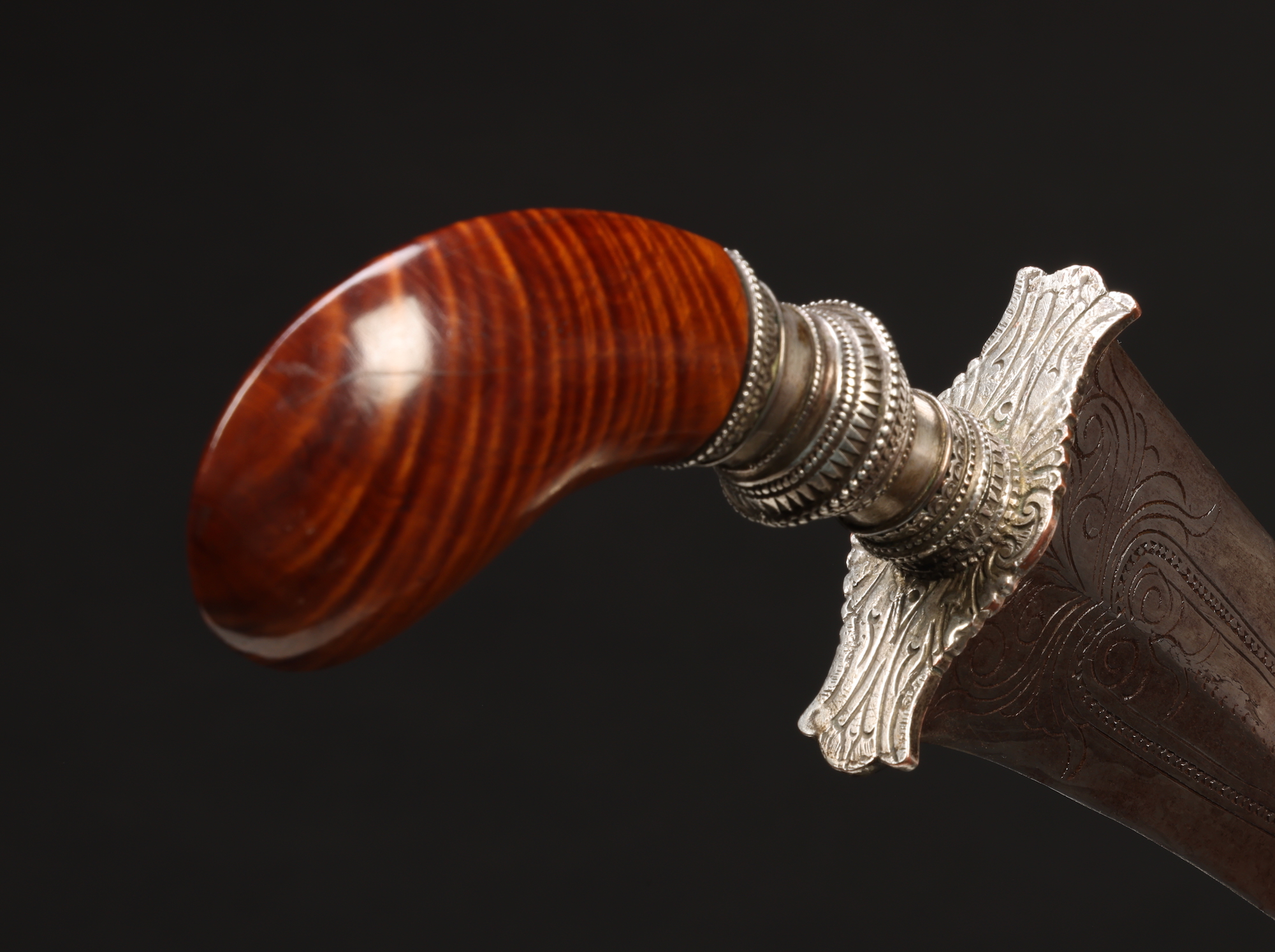 PH840: Moro Punal Dagger