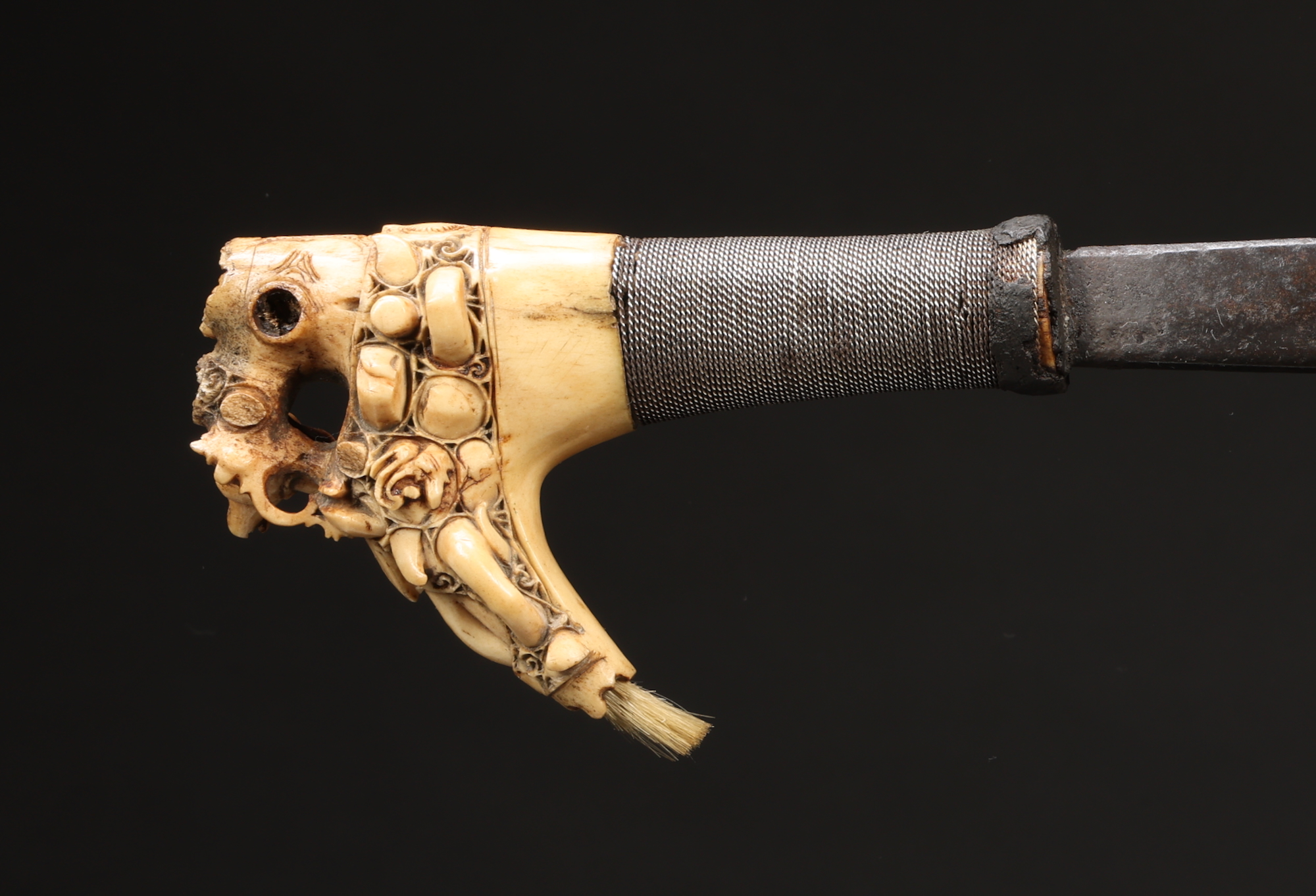 INDO810: Dayak Mandau Sword