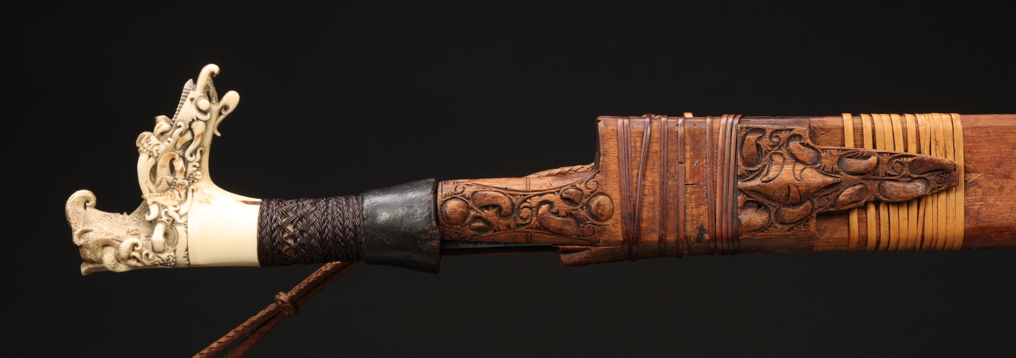 INDO811: Dayak Mandau Sword