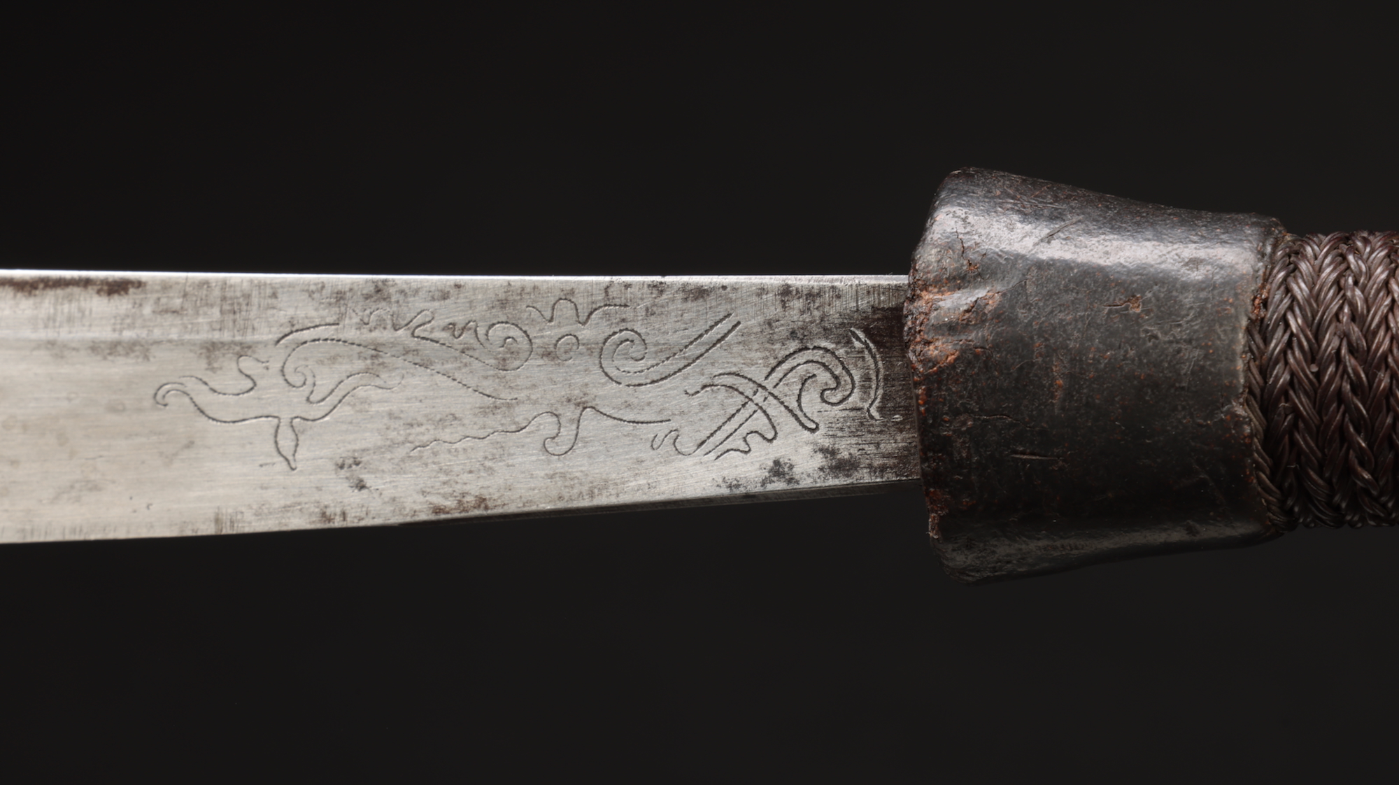 INDO811: Dayak Mandau Sword