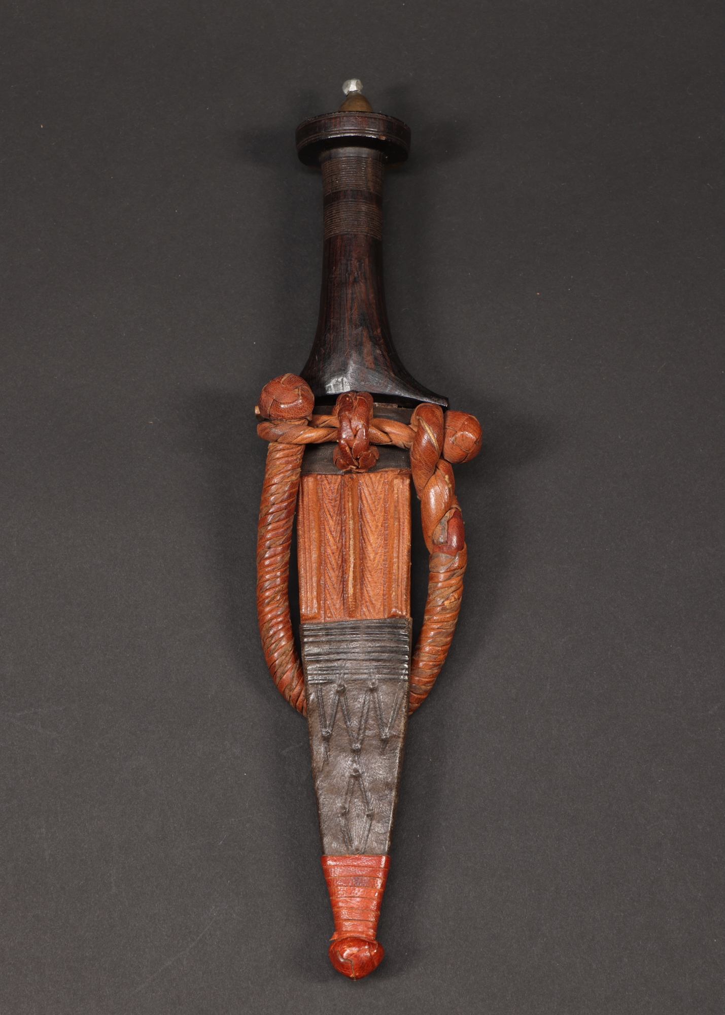 AF653: Sudanese Arm Dagger