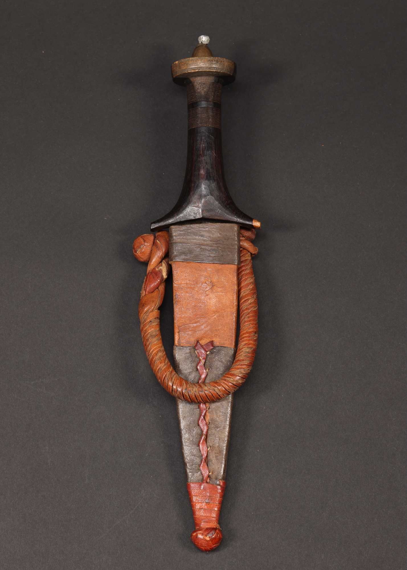 AF653: Sudanese Arm Dagger