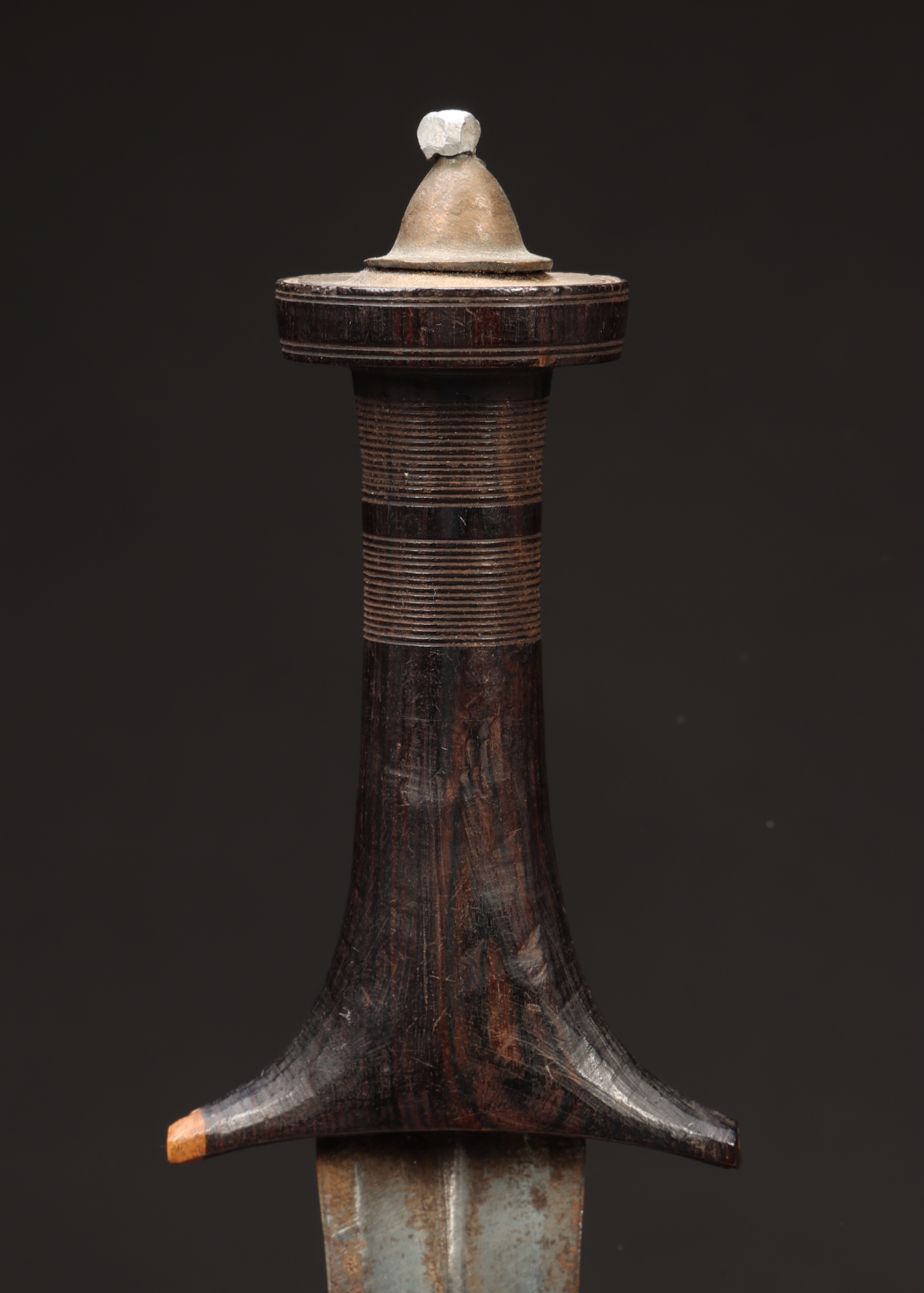 AF653: Sudanese Arm Dagger