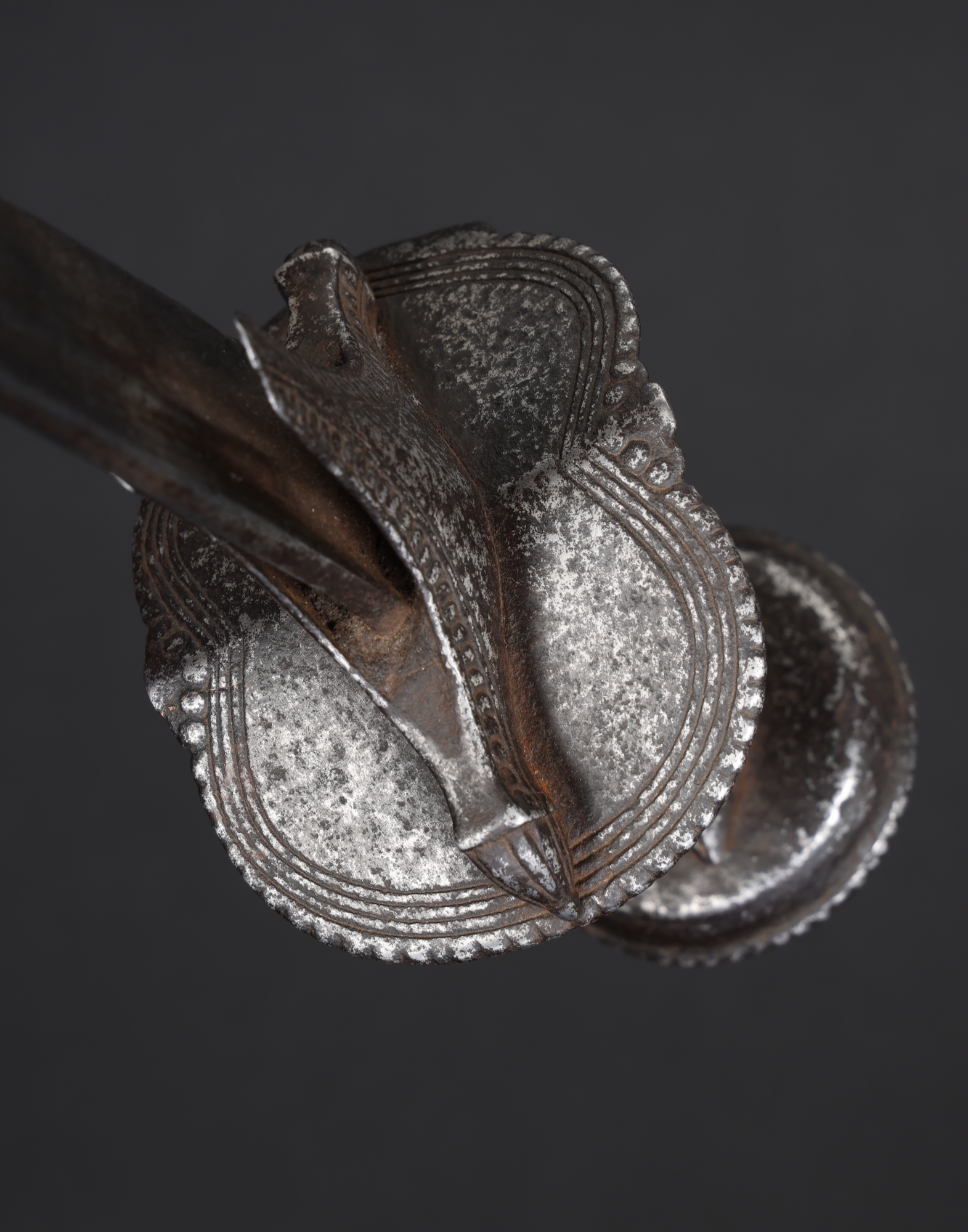 AS628: South India Sword