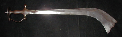 #AS123: Heavy Kora or Kharga sword from India with a Tulwar style handle.