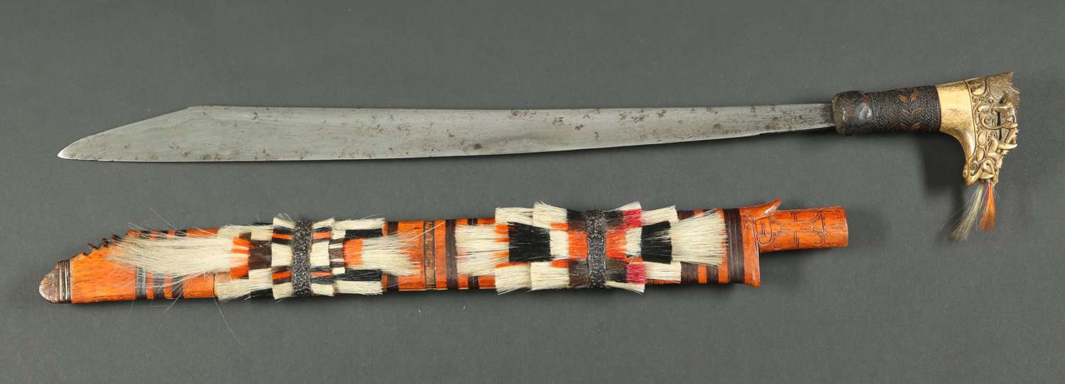 INDO669 : Dayak Mandau Sword