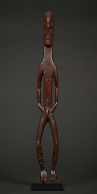 OC425: Asmat Figure