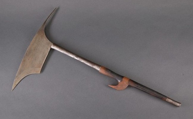 PH475: Kalinga Head Axe