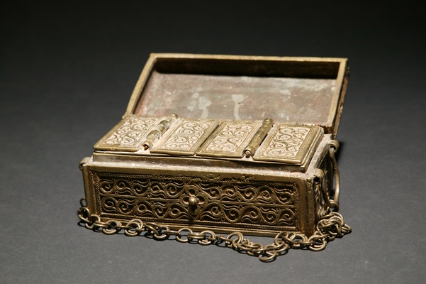 PH537: Philippine Brass Box