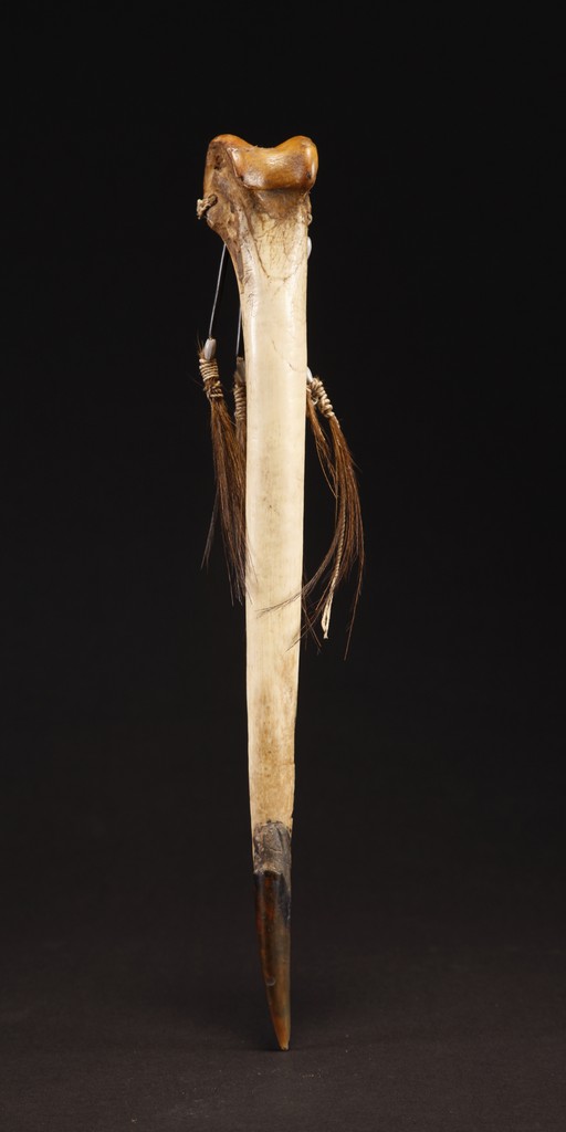 OC482: Asmat Bone Dagger 