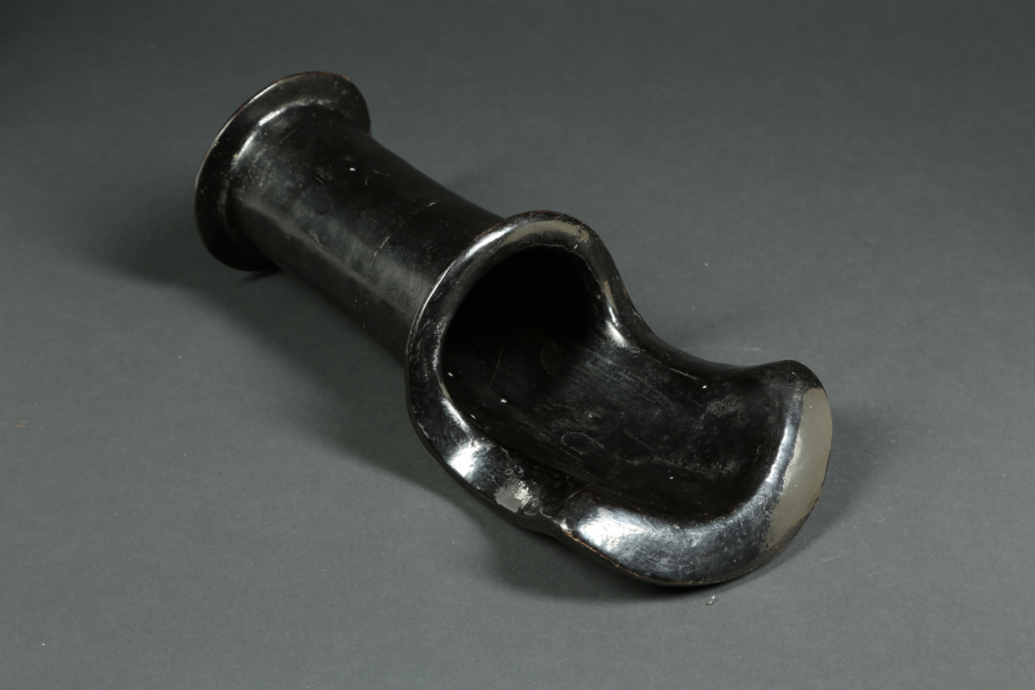 AS582: Nuosuo Yi Arm Guard