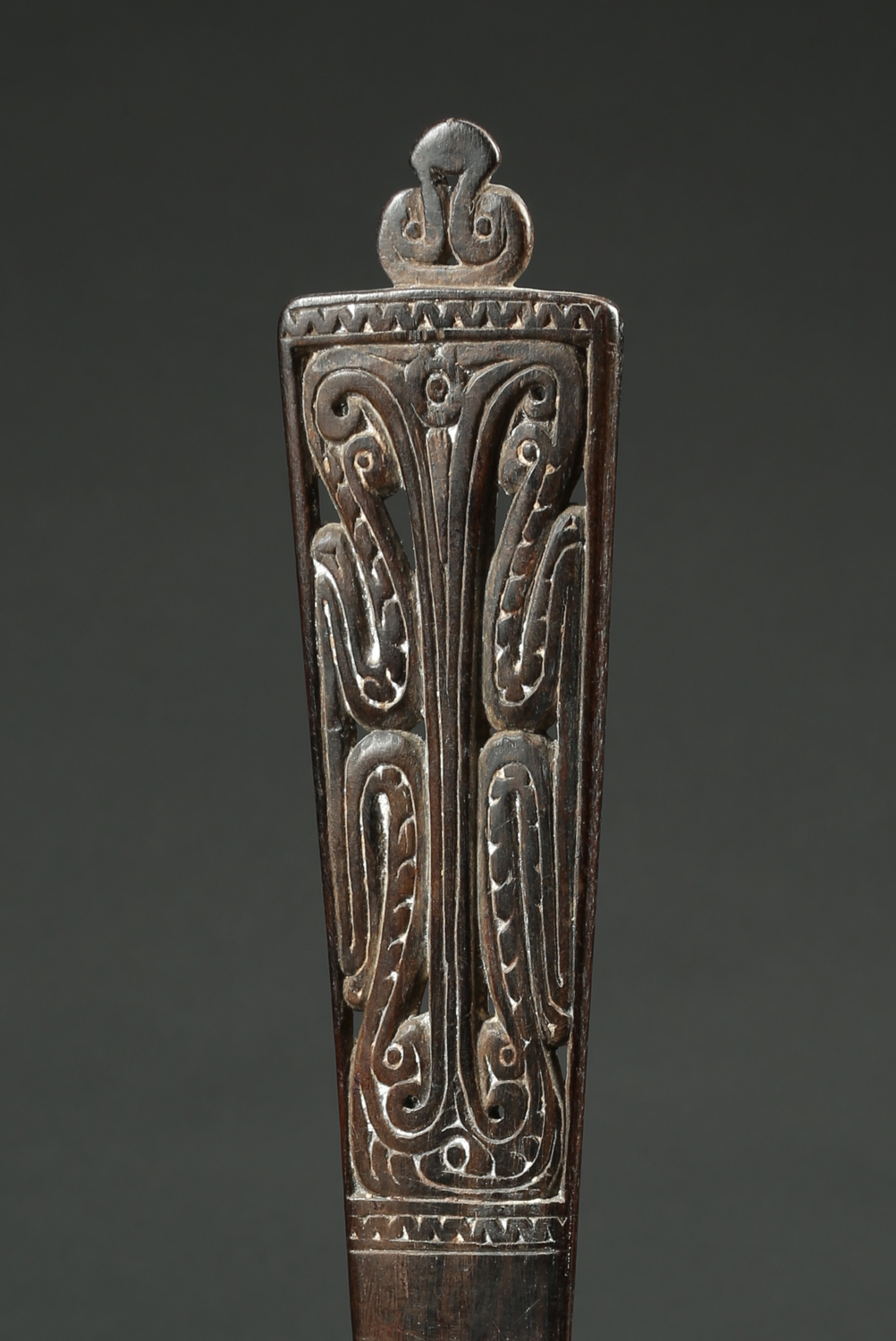 OC555: Massim Lime Spatula