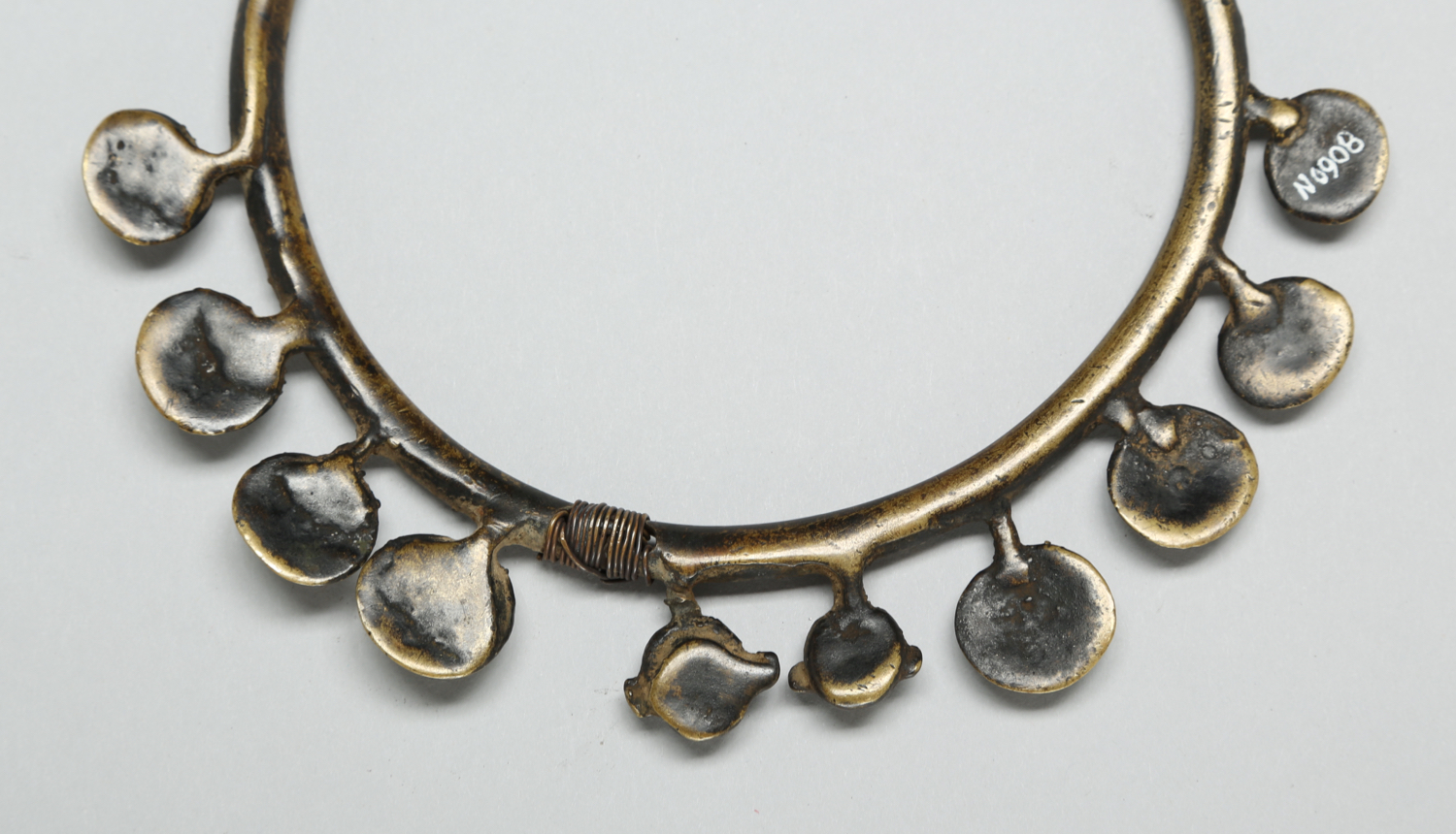 AS592: Naga Bronze Neck Torque