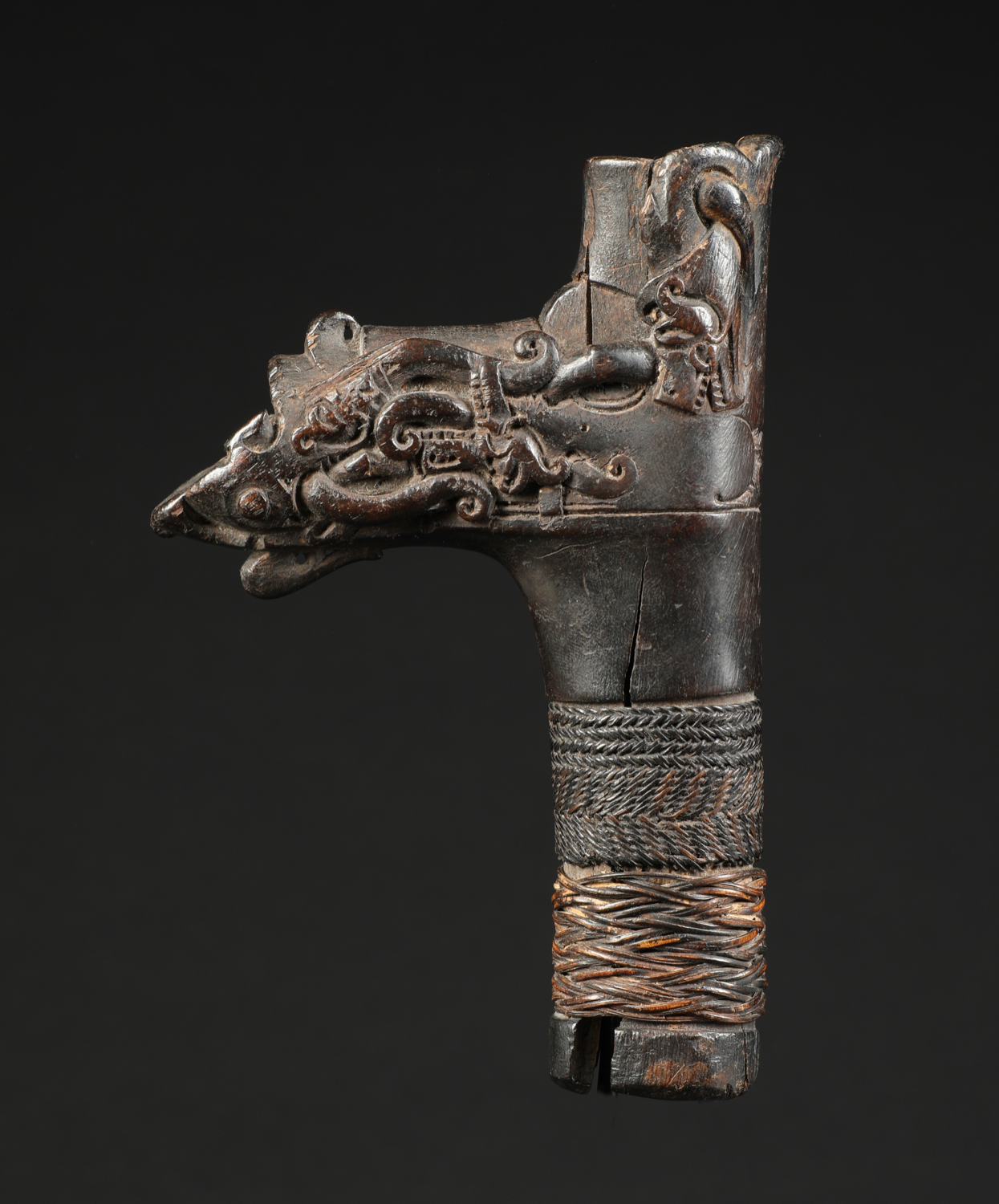 INDO785: Dayak Mandau Handle