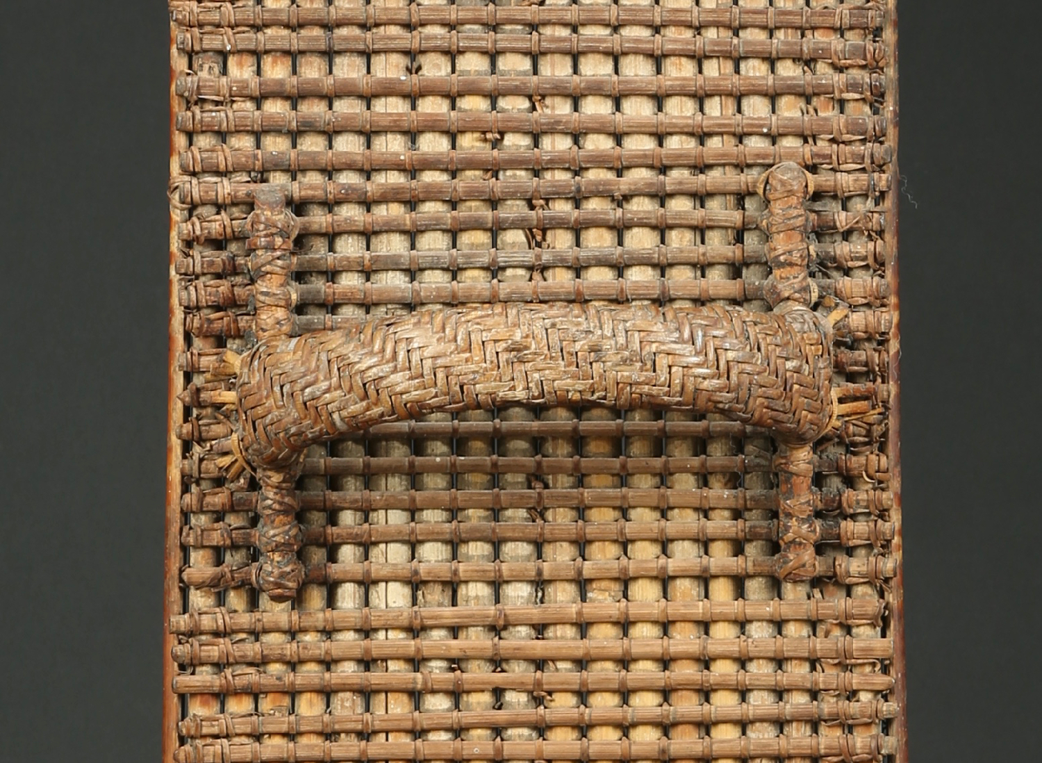 OC581: Solomon Island Shield