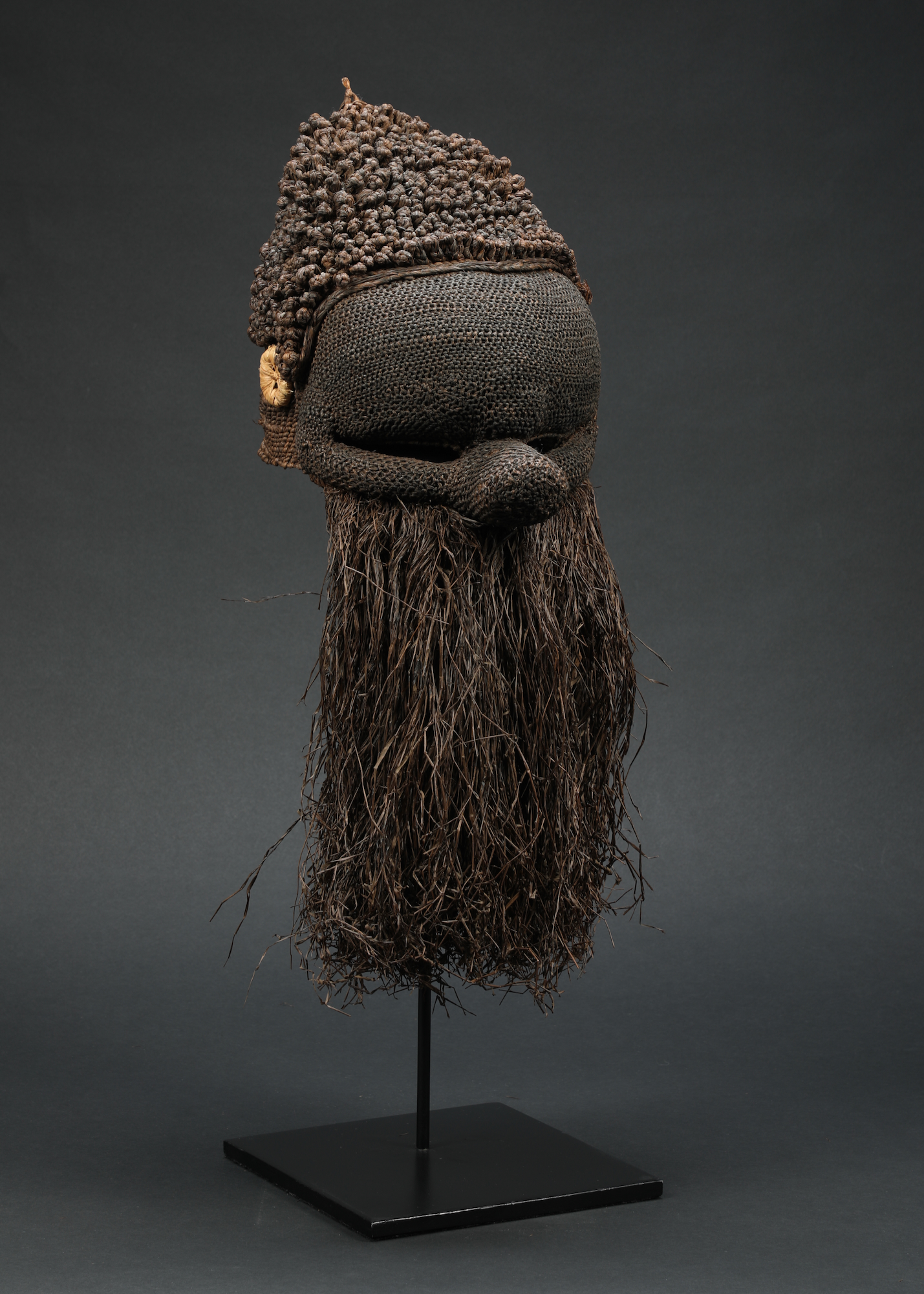 AF648: Salampasu Mask