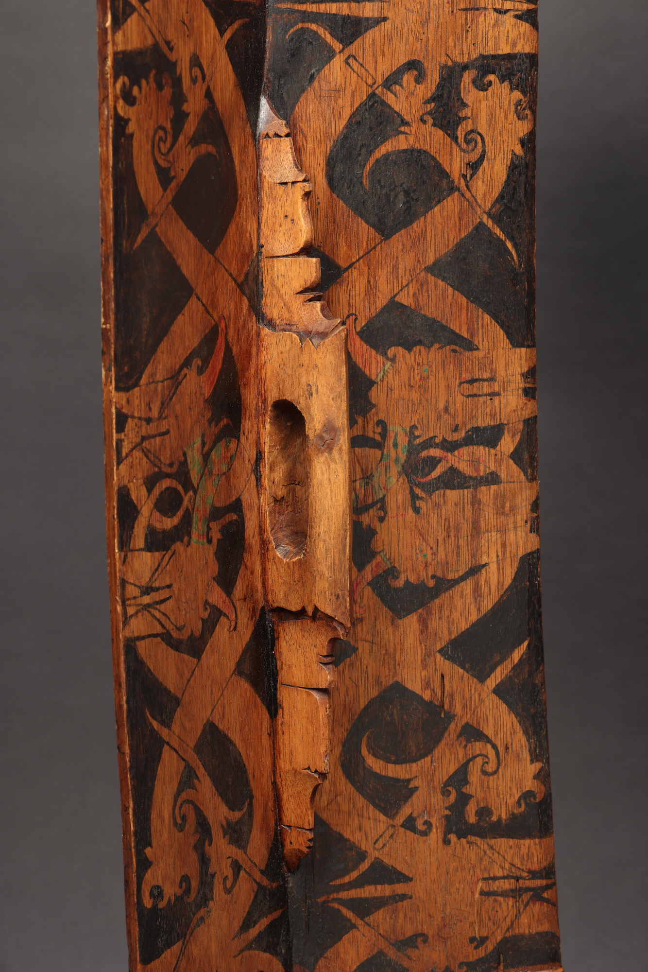 INDO814: Dayak Shield