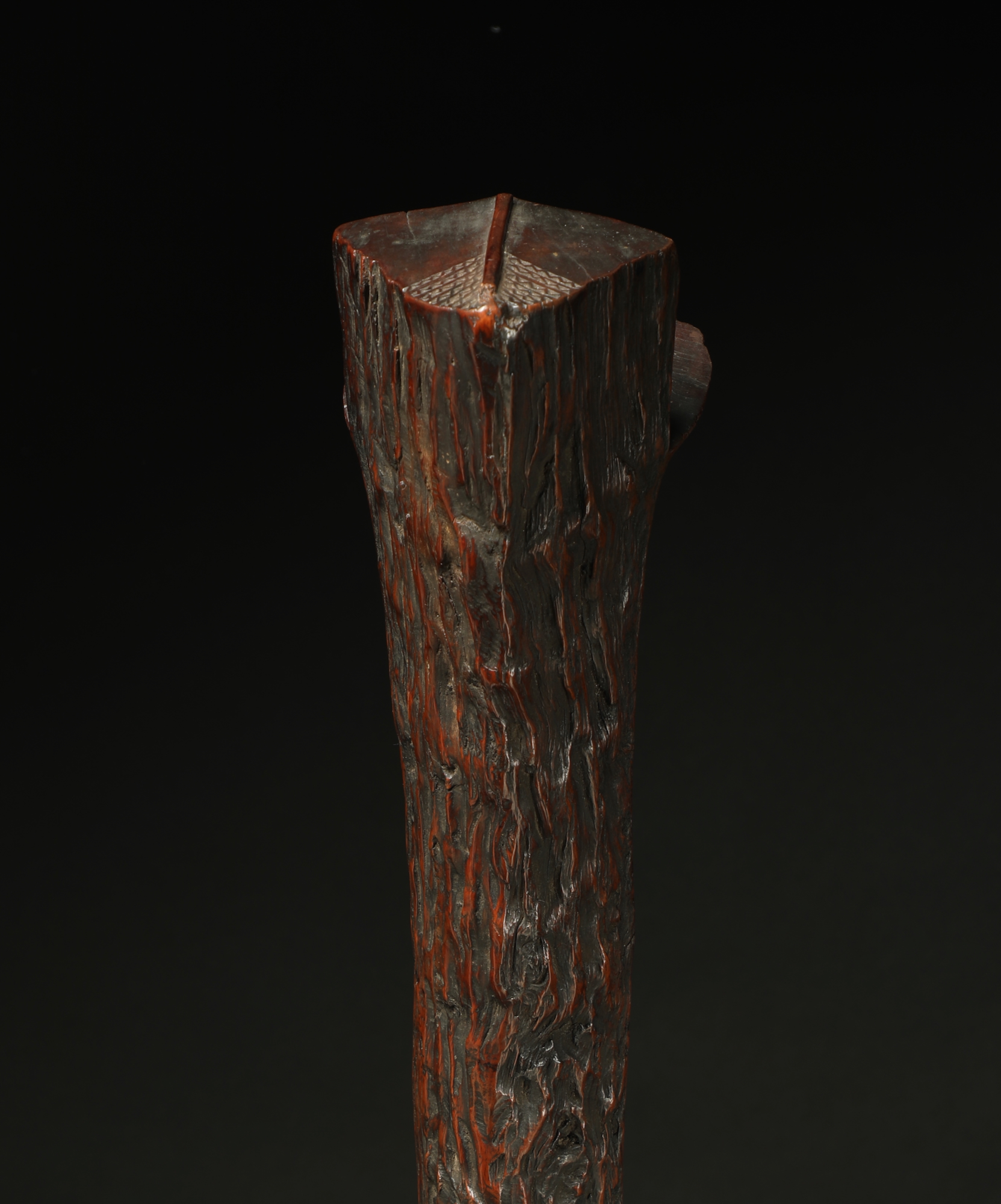 OC603: Gata War Club