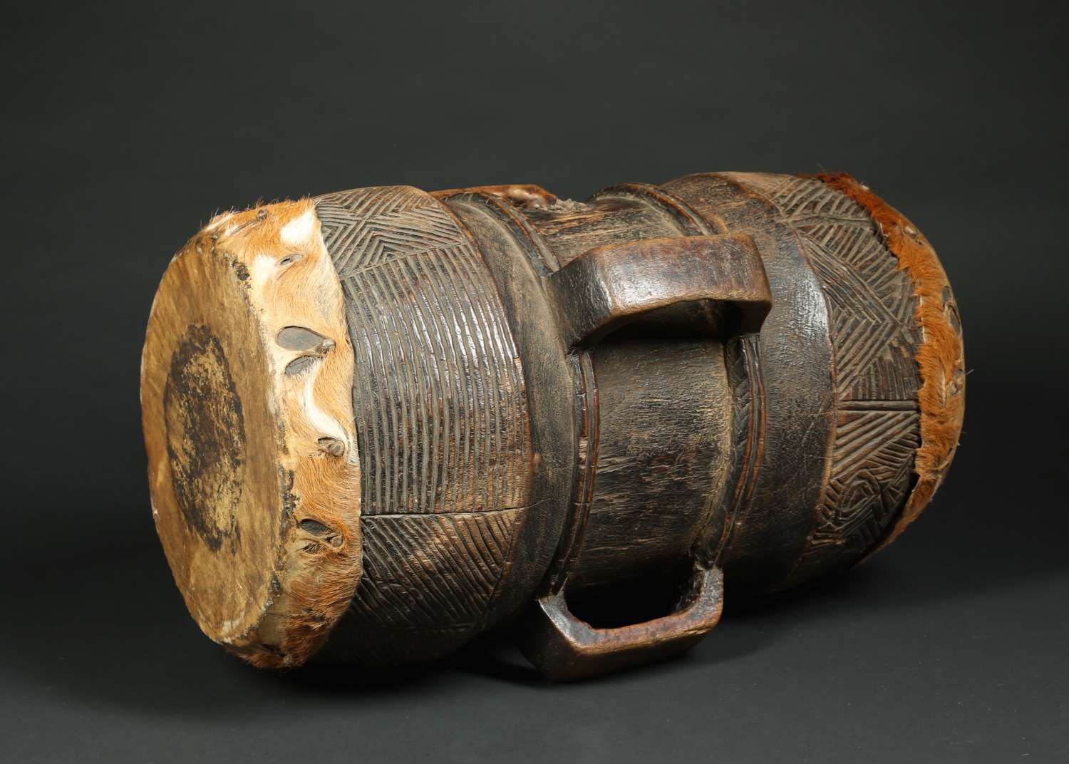 AF628 : Chokwe Drum