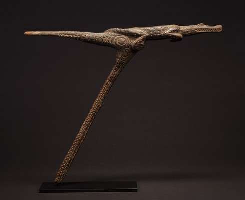 OC499 : Sepik Crocodile Staff