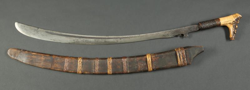 INDO668: Dayak Langgai Tinggang Sword